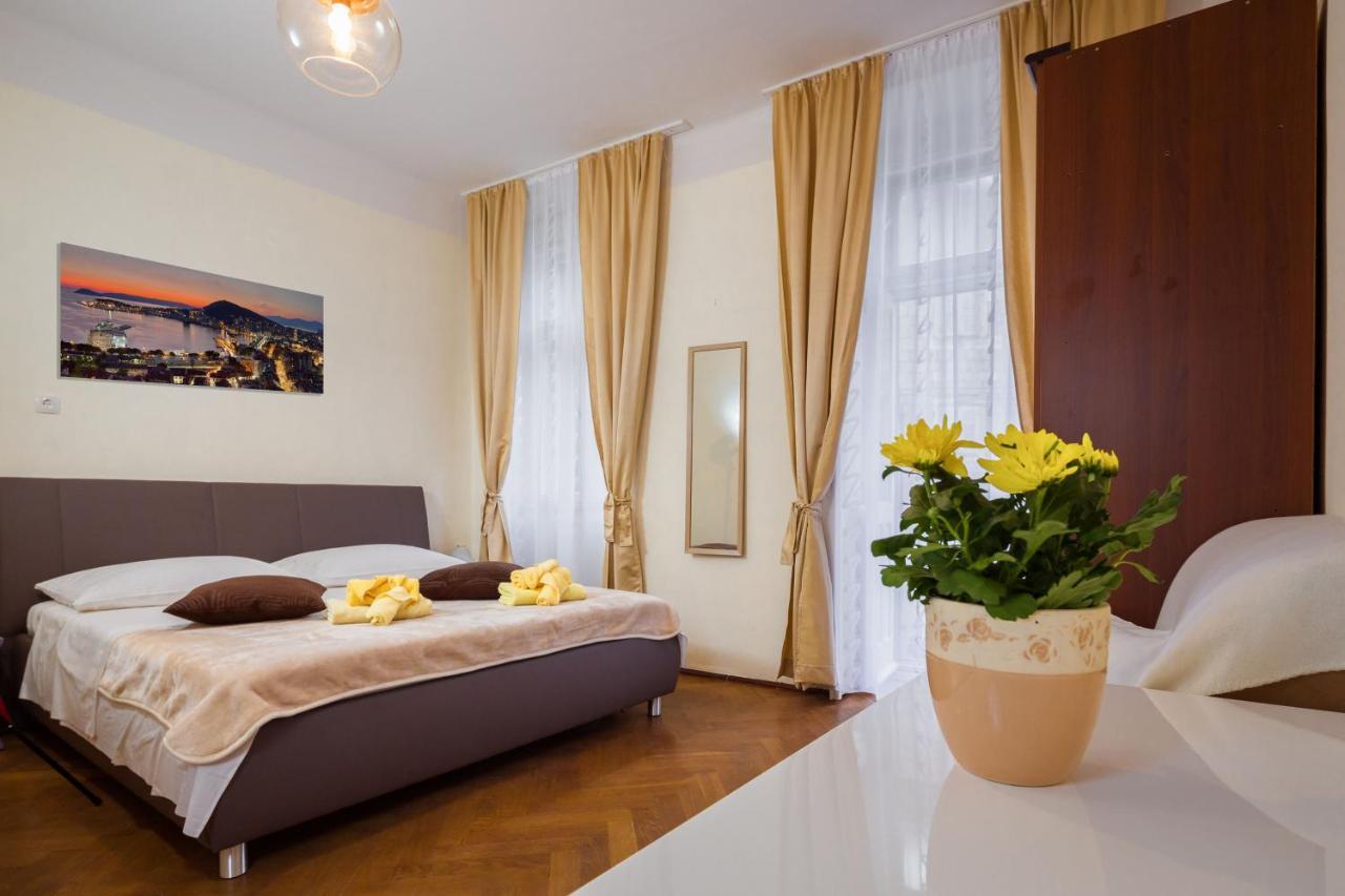 Riva Rooms Сплит Экстерьер фото